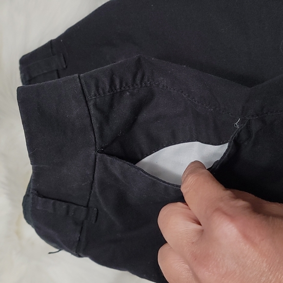 Old Navy Everyday shorts! Size:4 - Picture 6 of 6